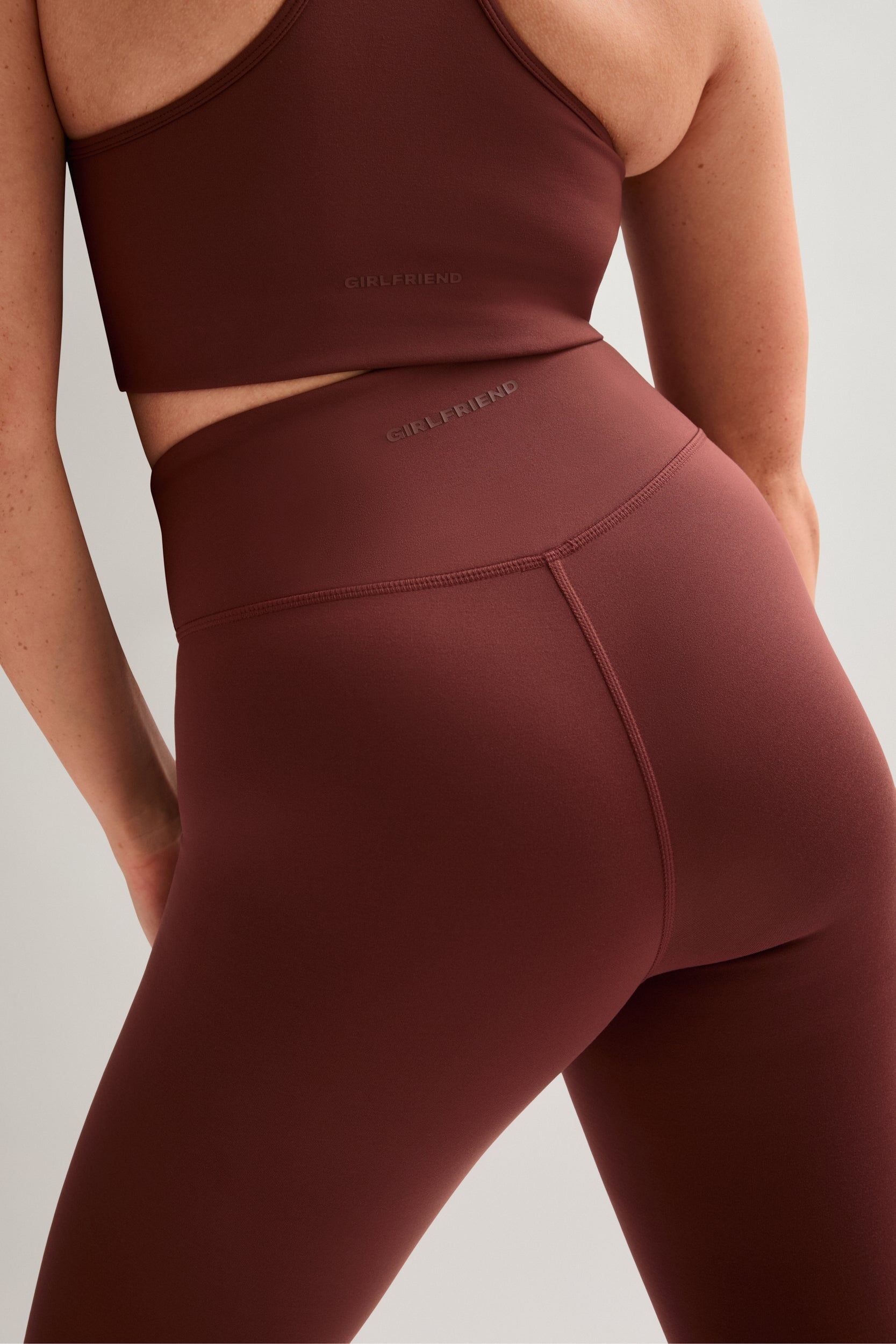 Kona Luxe Legging - Image 4